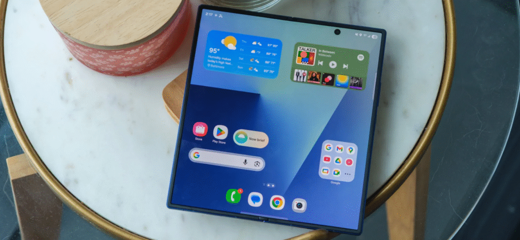 معرفی نسخه Enterprise از Galaxy Z Fold 7