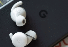 نمایش رندر Pixel Buds 2a با کیس بیضی و رنگ Iris