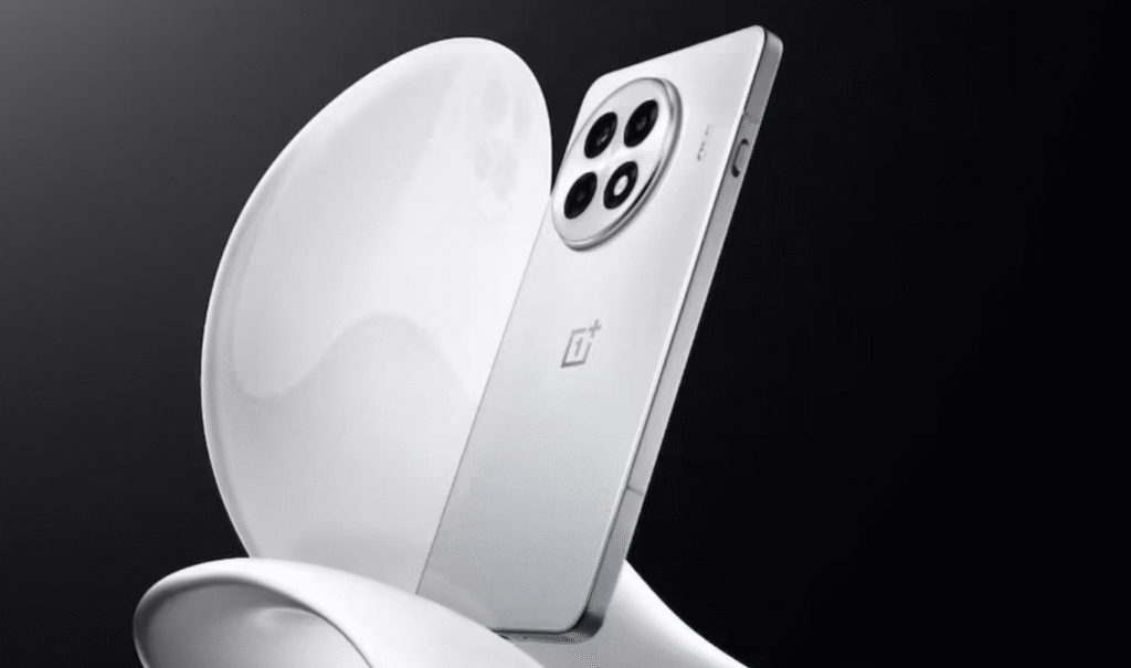 نمای جلویی OnePlus Ace 6 Turbo نمایشگر ۱۶۵Hz