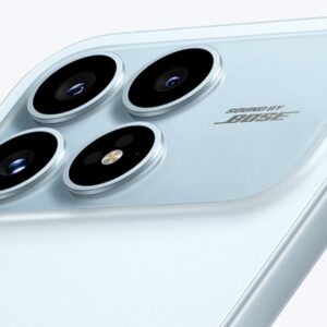 تصویر گوشی Poco F8 Pro با طراحی پرچمدارانه و لوگوی پوکو