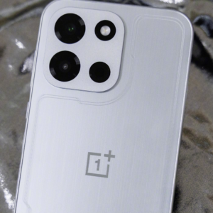 OnePlus Turbo 6 با رنگ «سبز طبیعت»